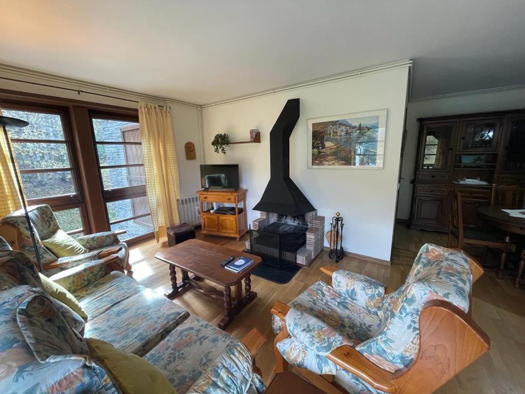 Bonito apartamento Incles by Renttarter Esterno foto